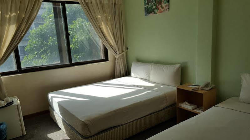 โรงแรม เซมปูรนา กัวลาลัมเปอร์ ภายนอก รูปภาพ